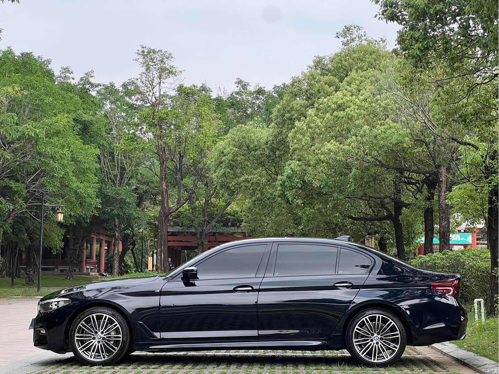 BMW 5 Series, 2017 4