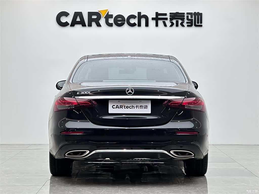 Mercedes-Benz E-Class, 2023 4
