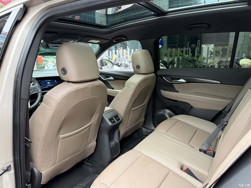 Buick Envision Plus, 2023 11