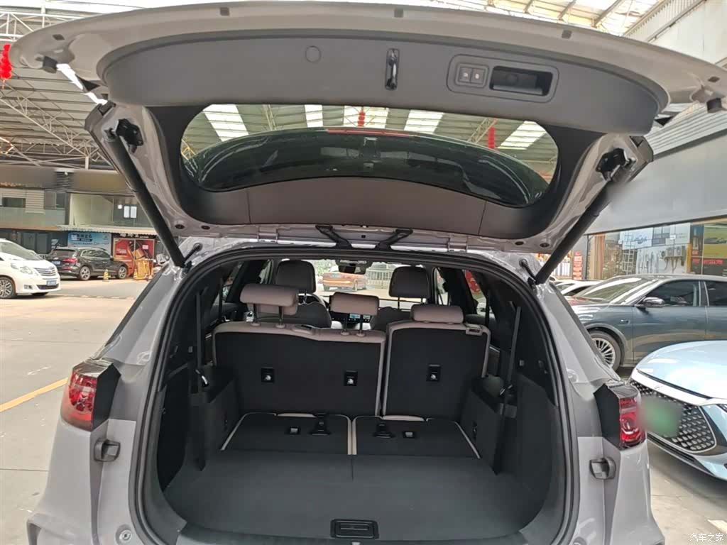 BYD Tang, 2025 19