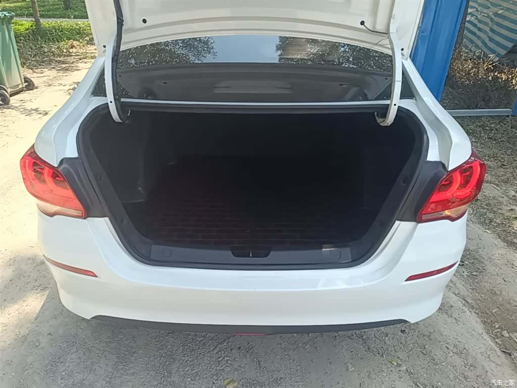Chevrolet 320, 2018 19