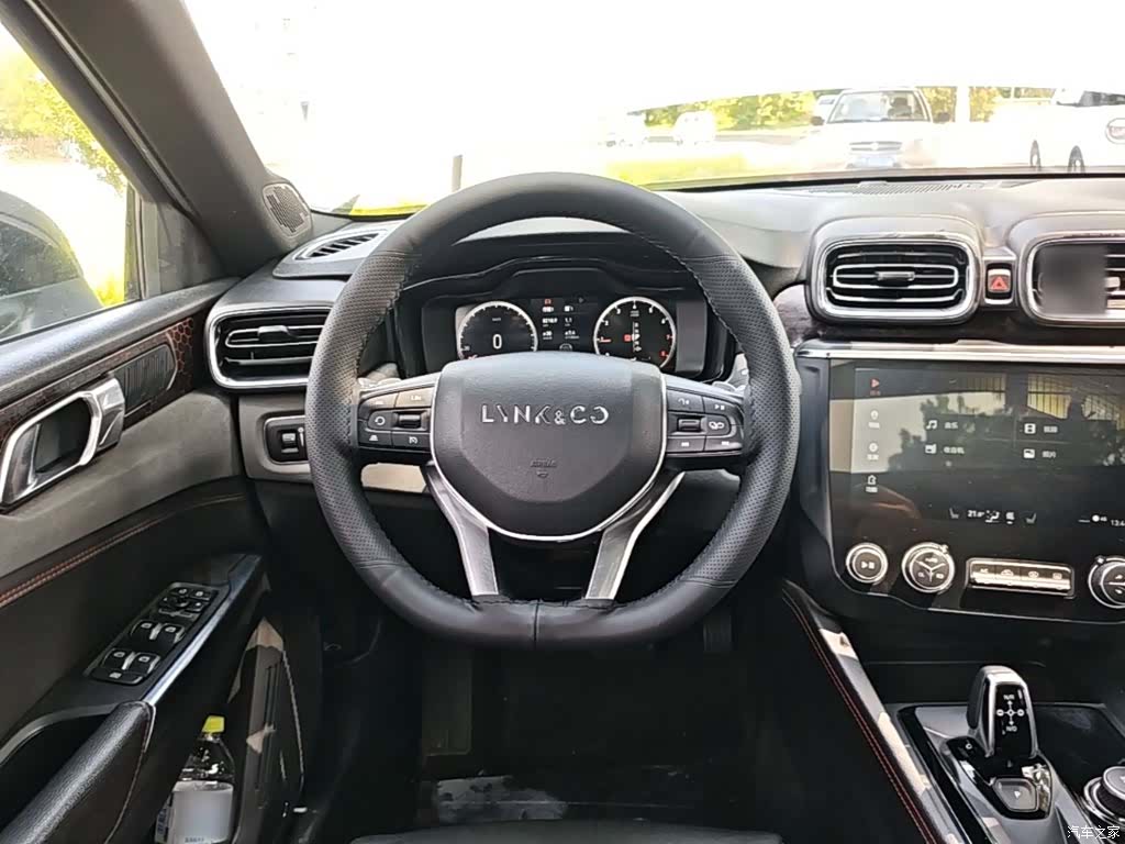 Lynk & Co 01, 2019 11