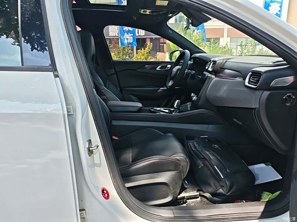Lynk & Co 01, 2019 25