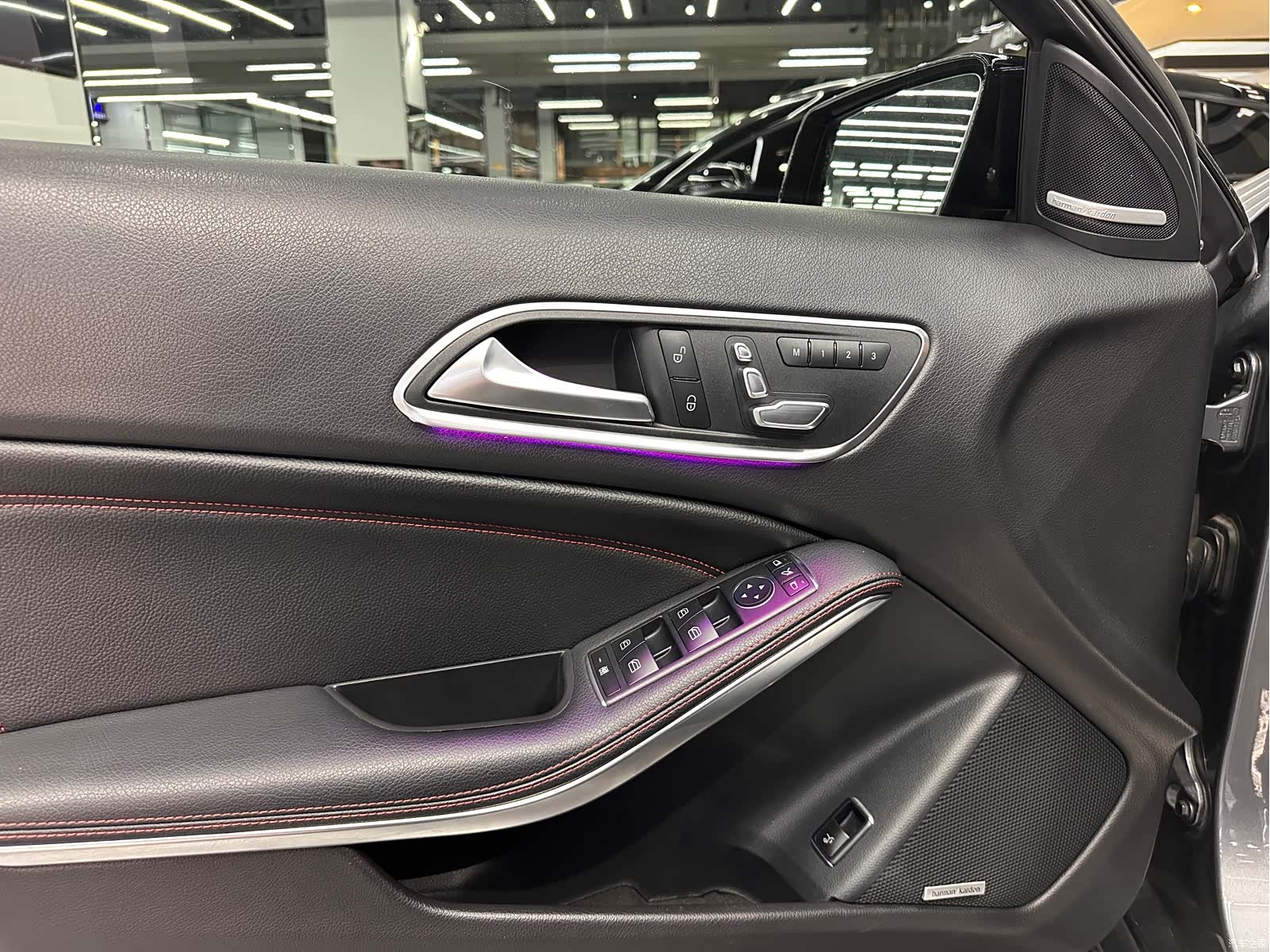 Mercedes-Benz GLA, 2019 4