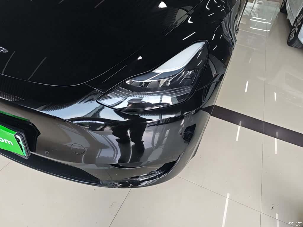 Tesla Model Y, 2023 24
