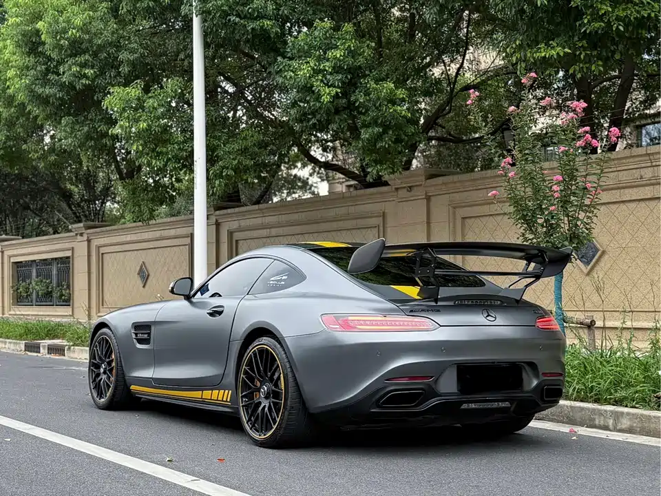 Mercedes-Benz AMG GT Mercedes-Benz AMG GT