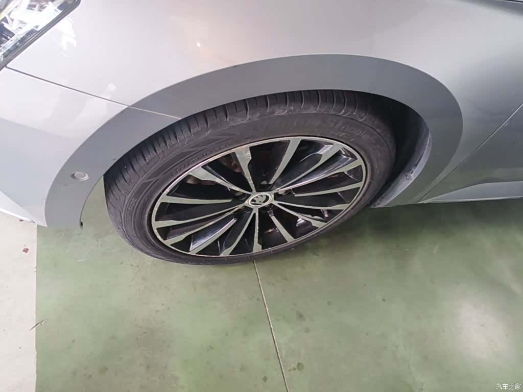 Skoda Superb, 2017 23