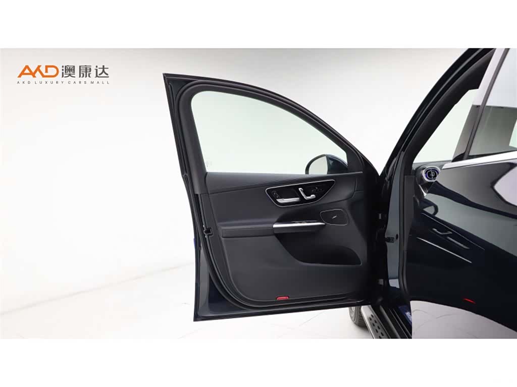 Mercedes-Benz GLC, 2024 10