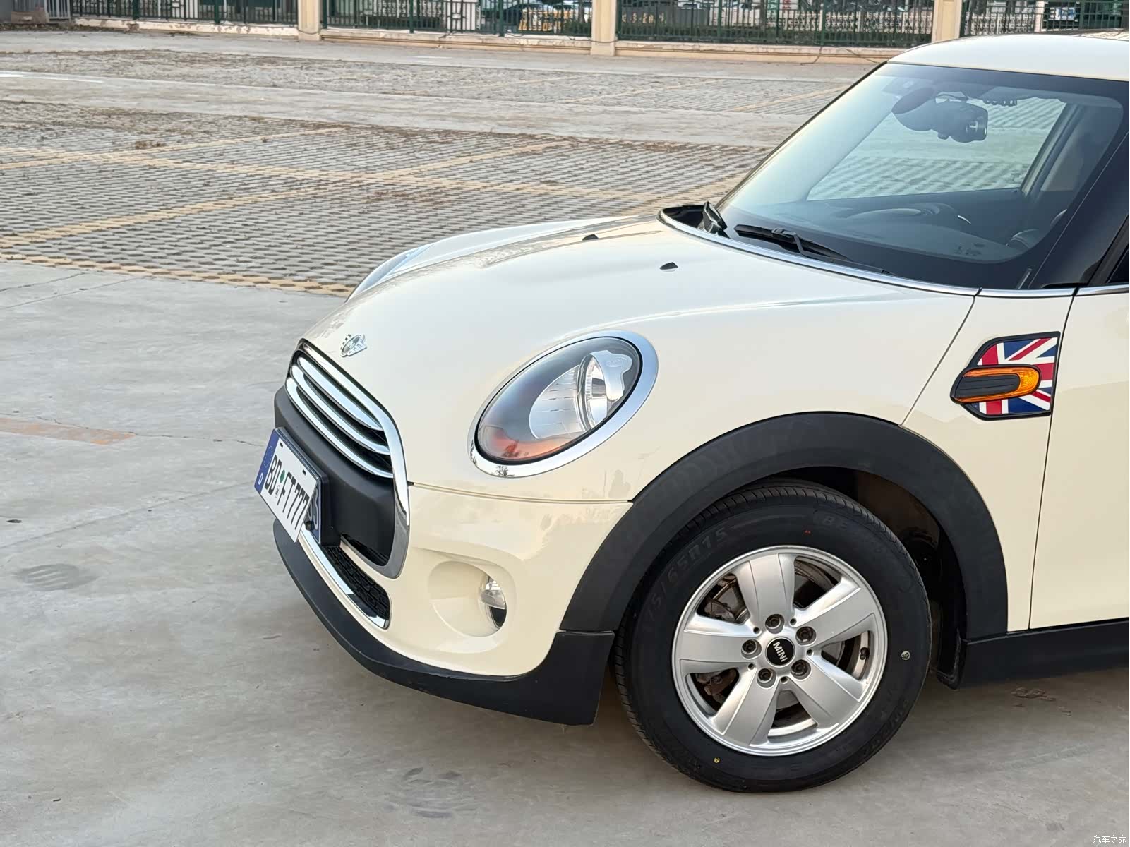 Mini ONE, 2016 7