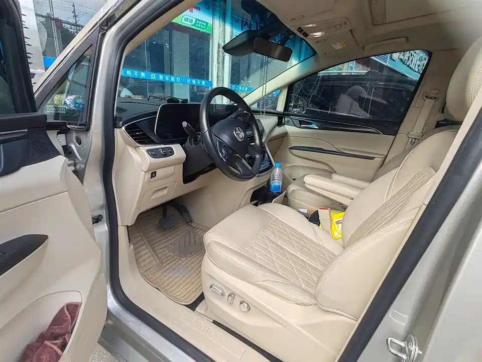 Buick GL8 Buick GL8