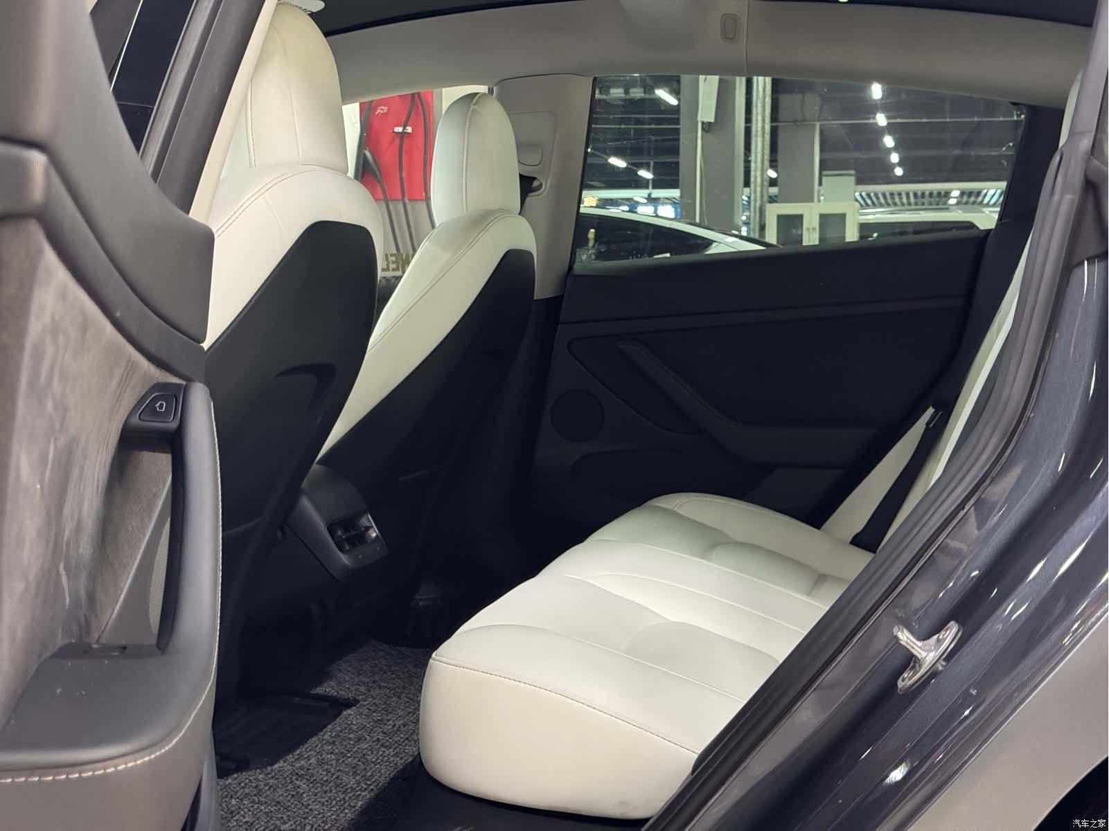 Tesla Model 3, 2021 6