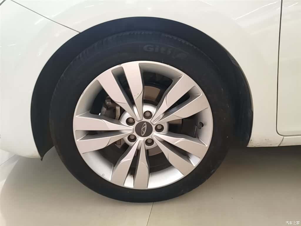 Chery 5, 2016 23