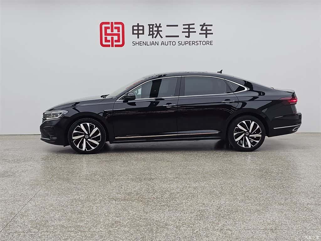 Volkswagen Passat, 2022 3