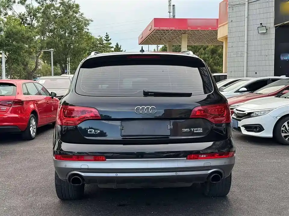 Audi Q7 Audi Q7
