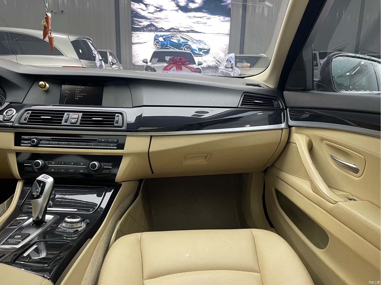 BMW 5 Series, 2013 15