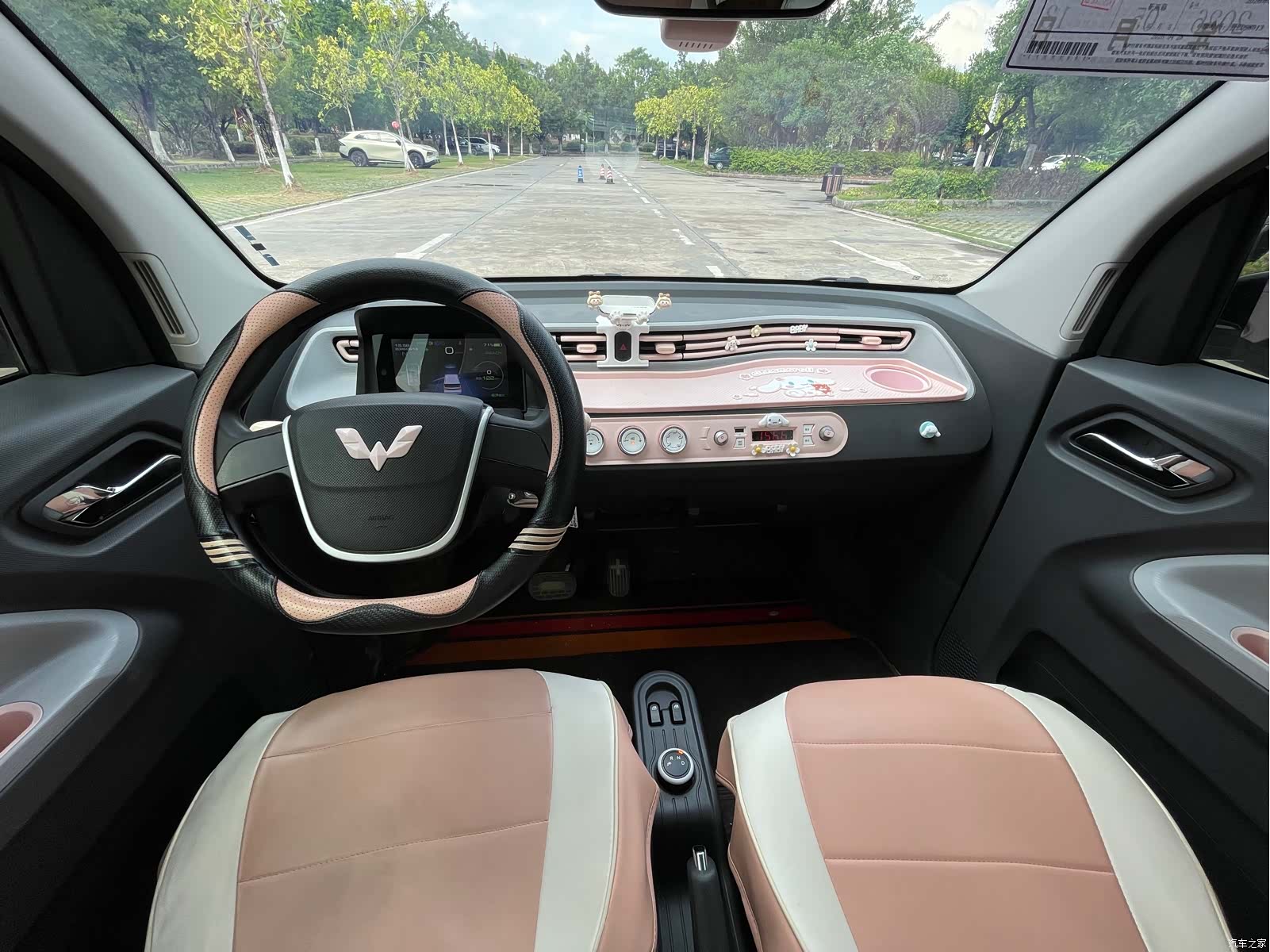 Wuling Yuan, 2022 все фото