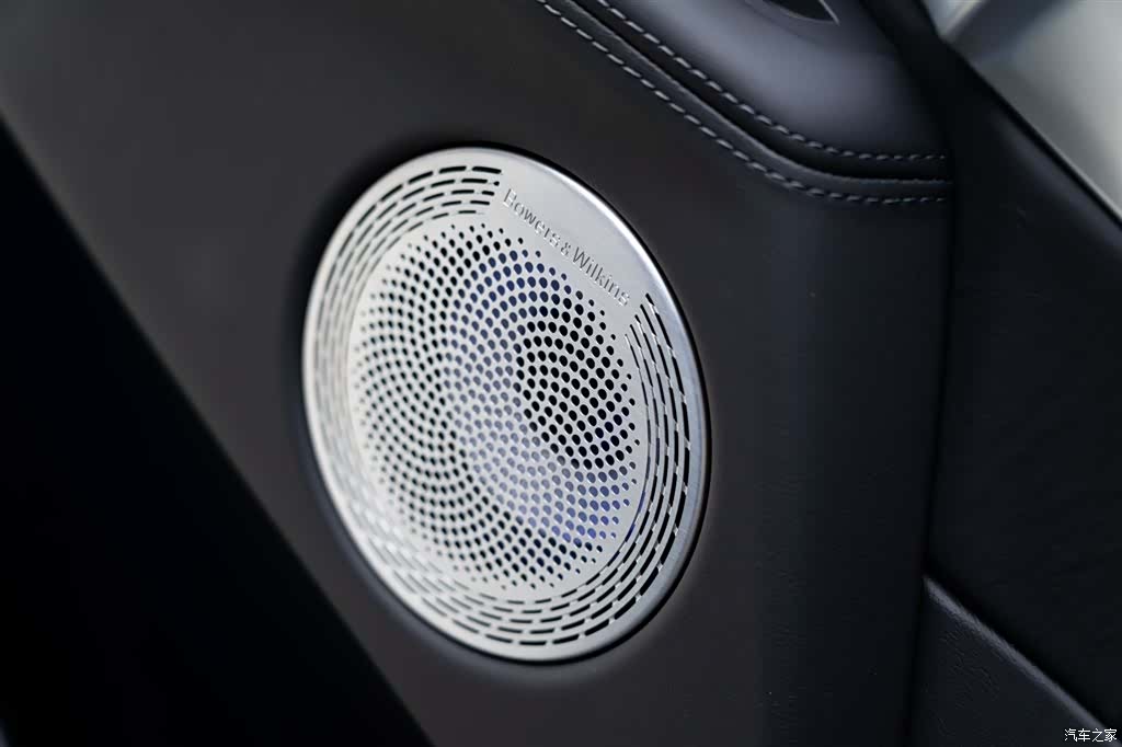 BMW XM, 2025 19