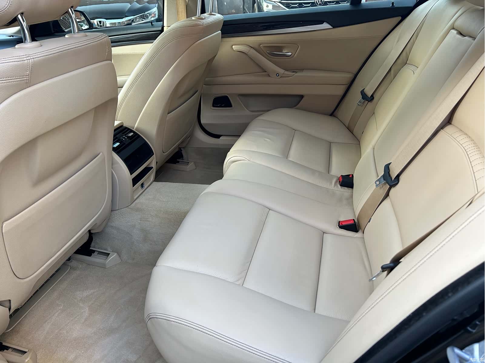 BMW 5 Series, 2014 все фото