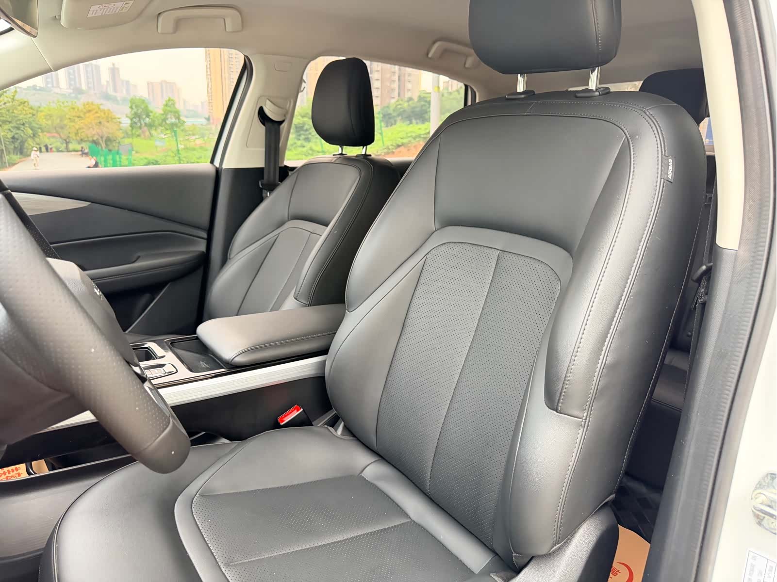 Wuling Starlight, 2024 11