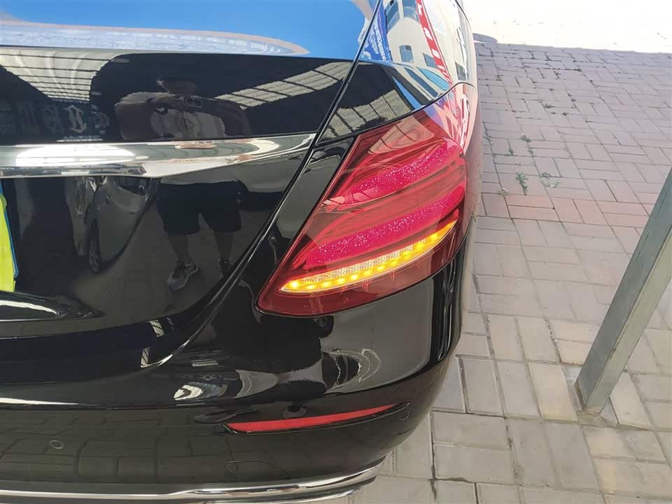 Mercedes-Benz E-class Mercedes-Benz E-class