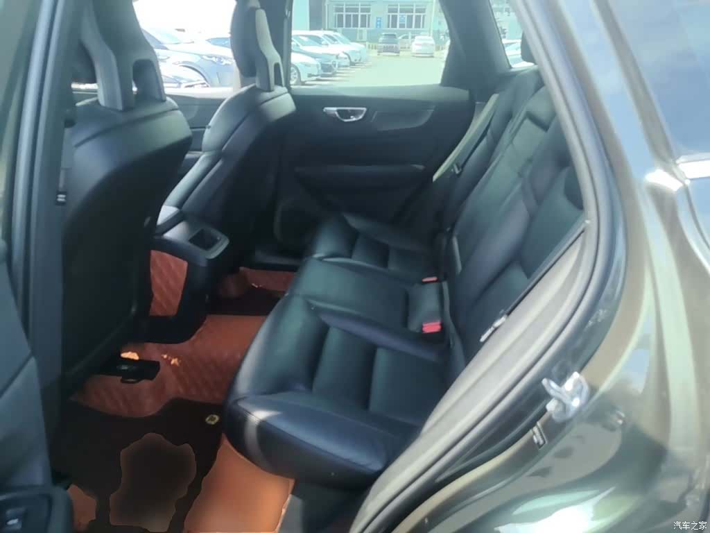 Volvo XC60, 2018 17