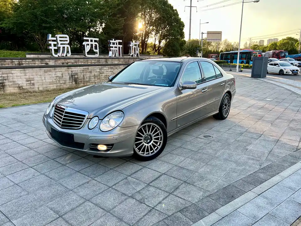 Mercedes-Benz E-class Mercedes-Benz E-class