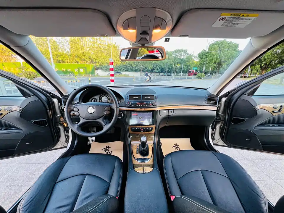 Mercedes-Benz E-class Mercedes-Benz E-class