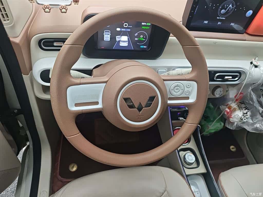 Wuling MINIEV, 2024 3