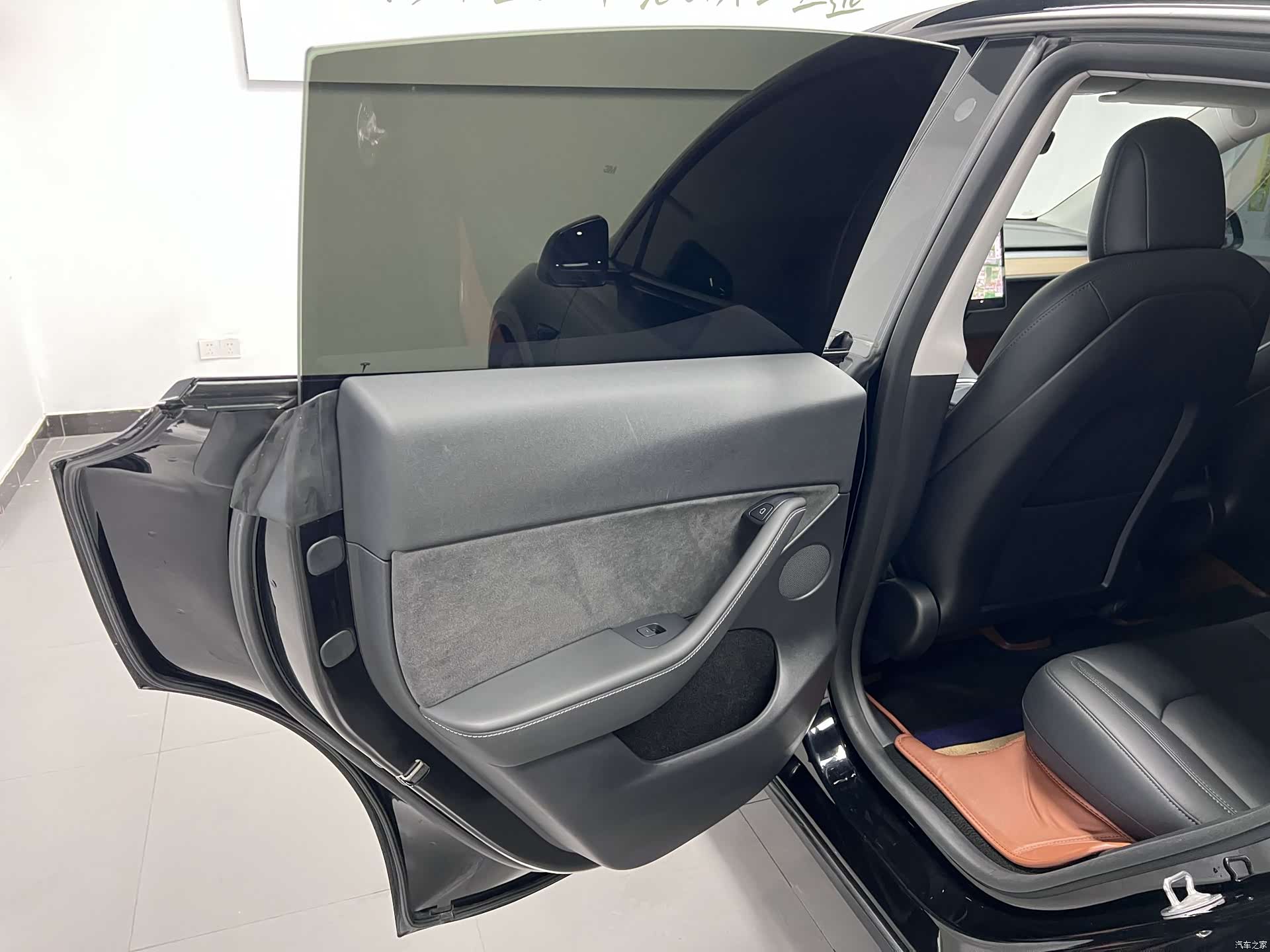 Tesla Model Y, 2021 18