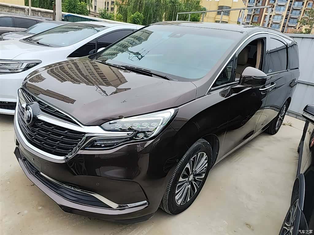 Buick GL8, 2021 1