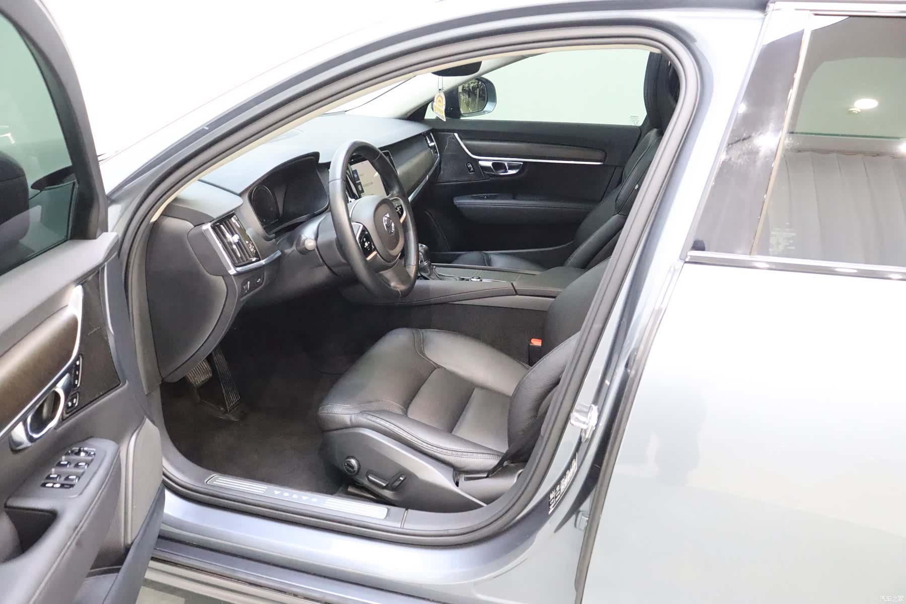 Volvo V90, 2019 15
