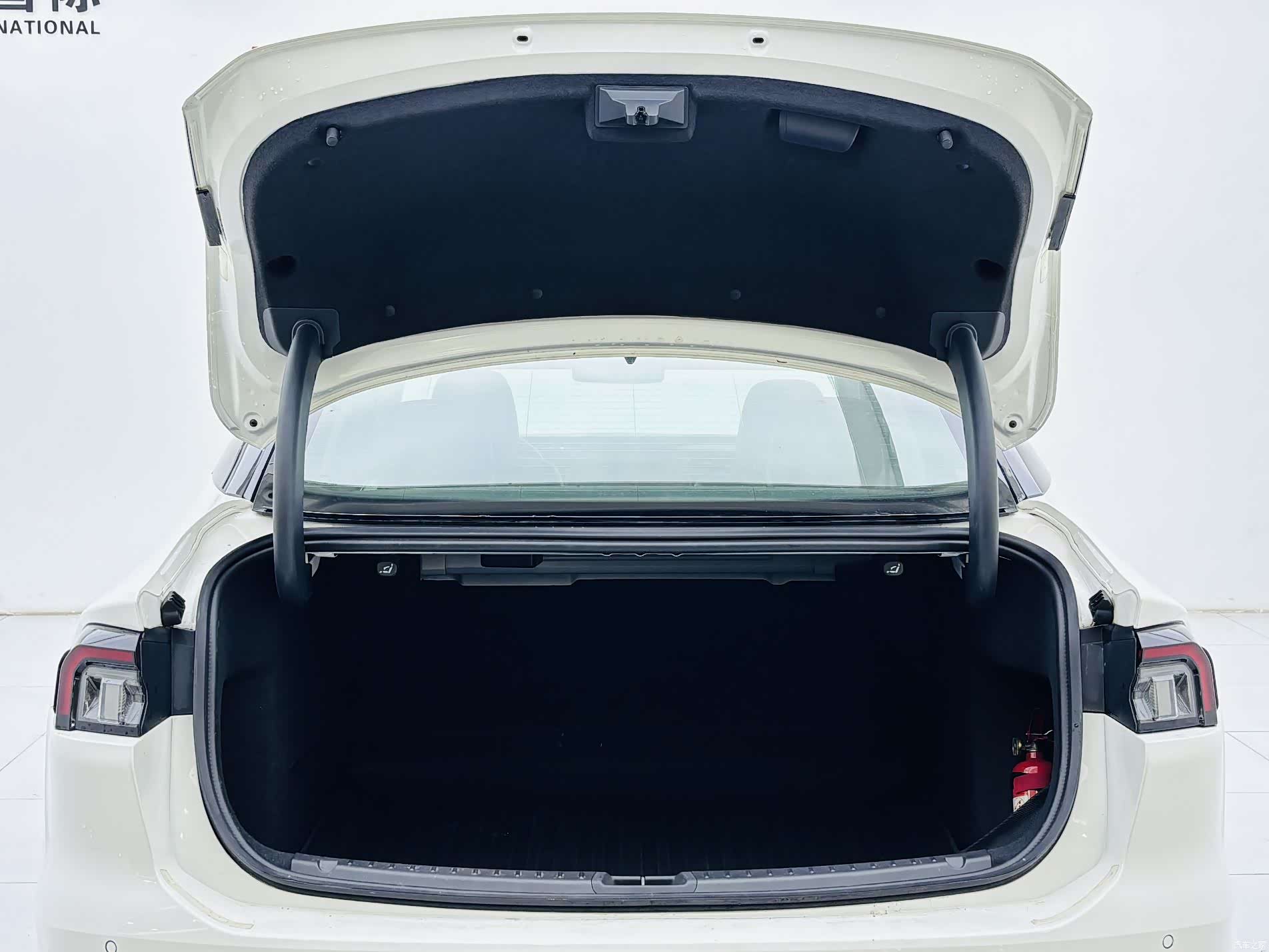 Ford Mondeo, 2023 18