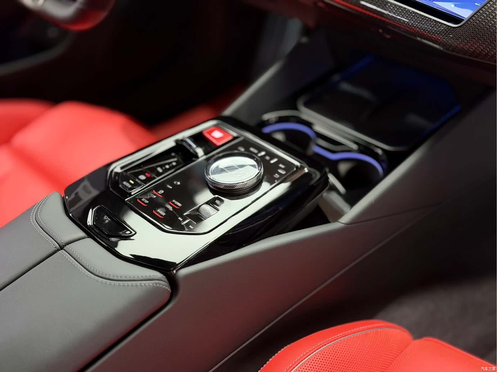 BMW M5, 2025 12