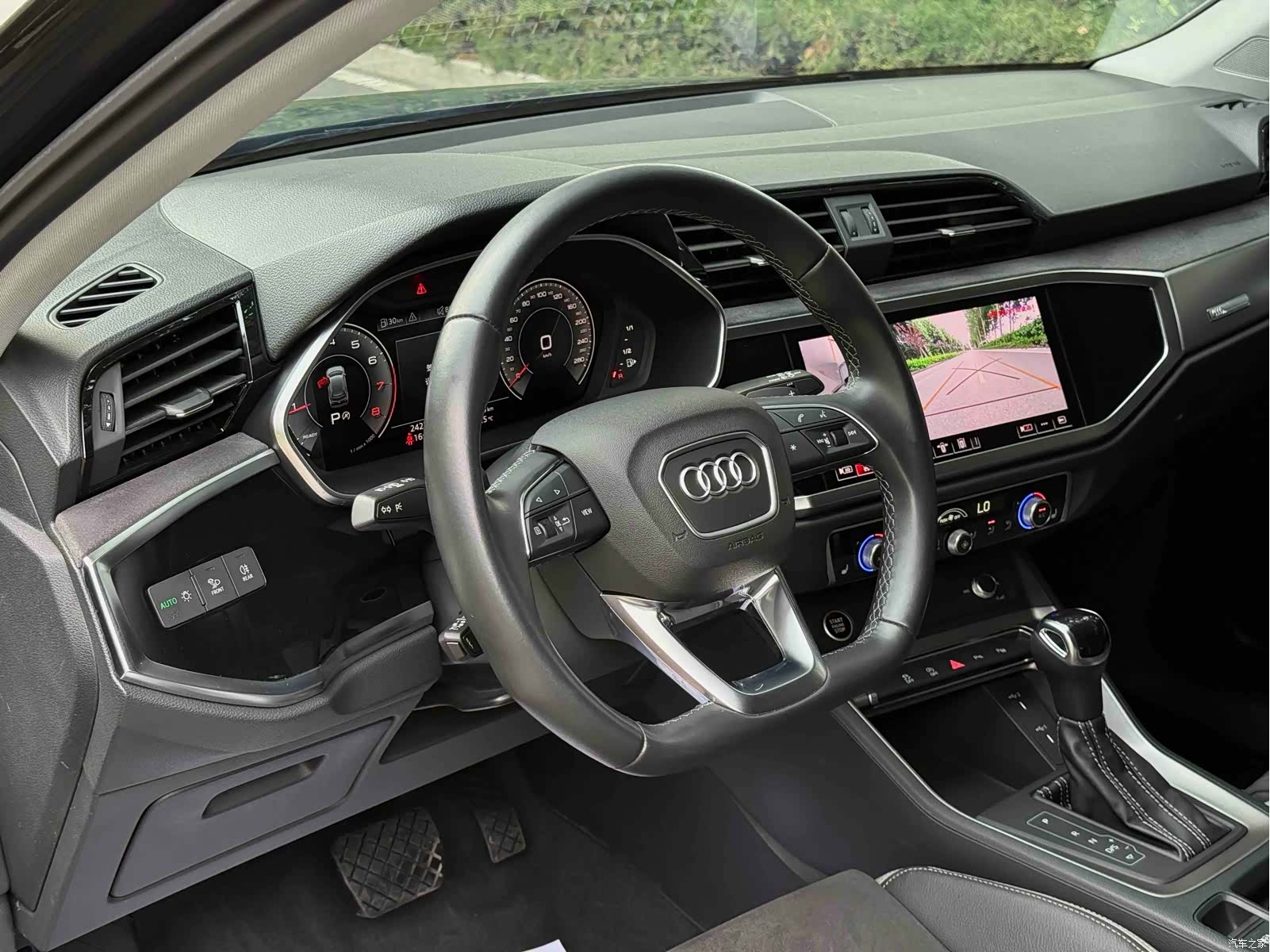Audi Q3, 2022 15