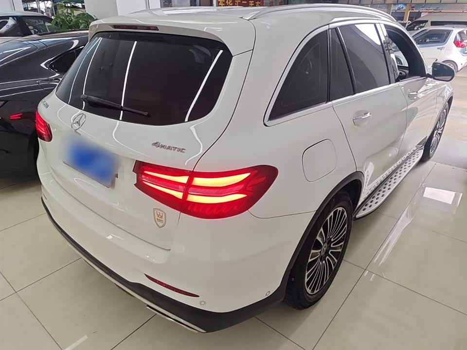 Mercedes-Benz GLC Mercedes-Benz GLC