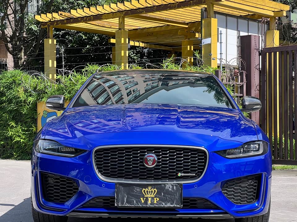Jaguar XEL Jaguar XEL