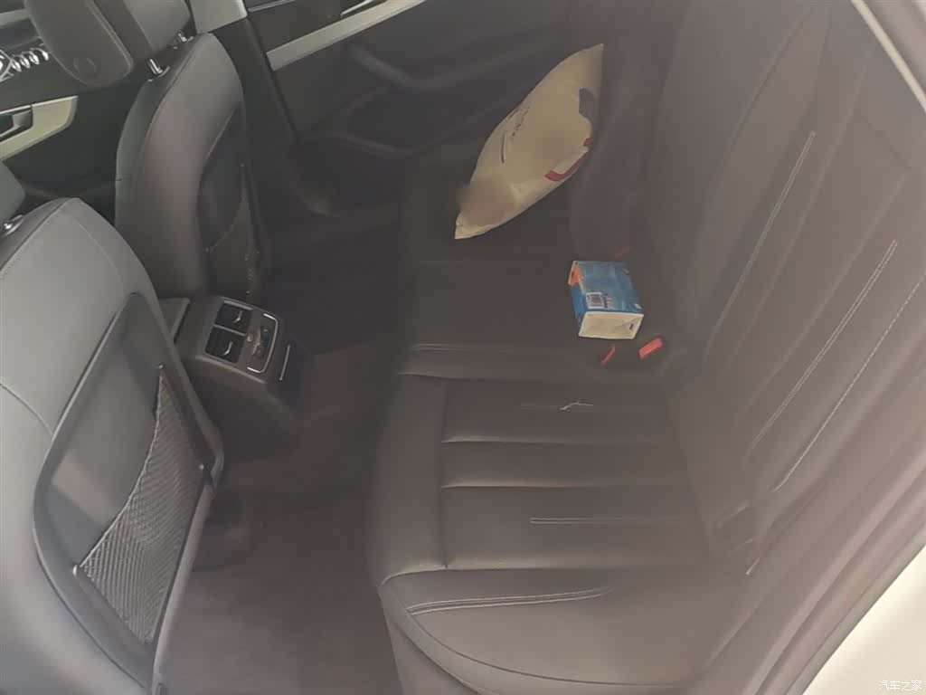 Audi A4L, 2021 17