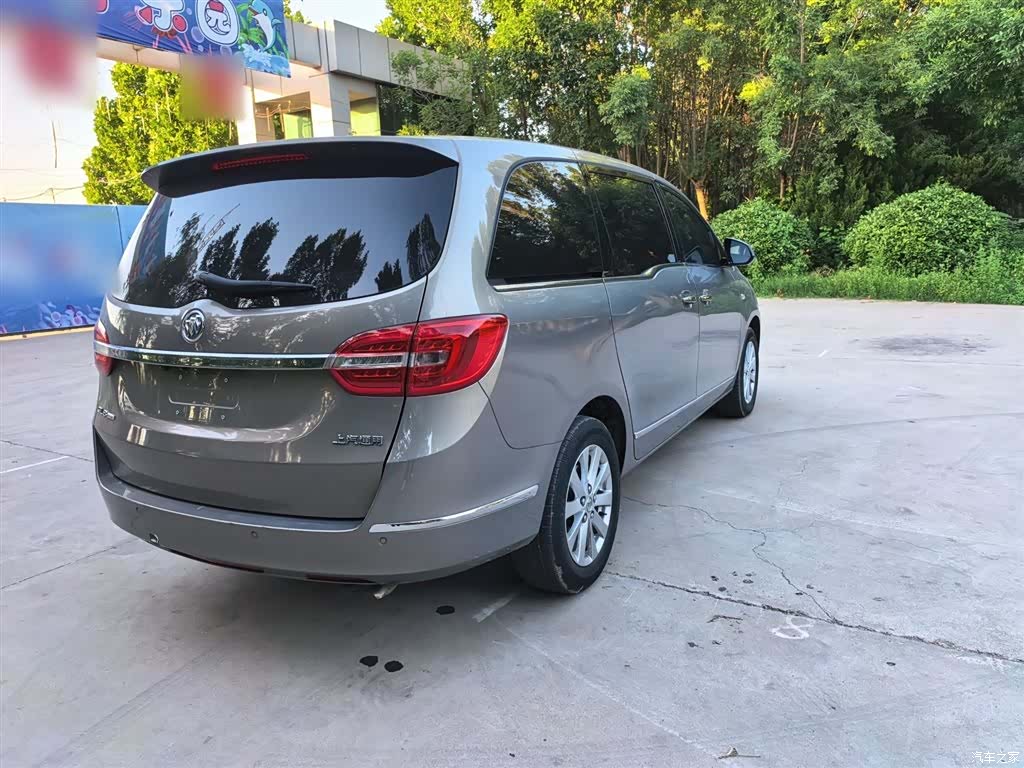 Buick GL8, 2020 все фото