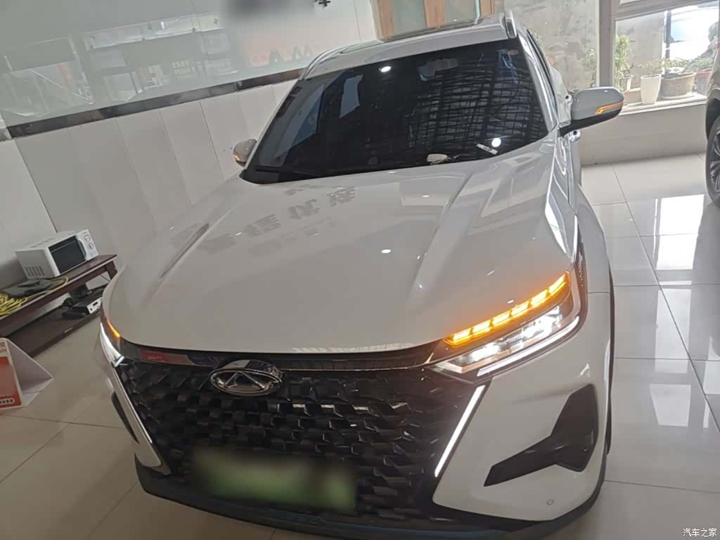 Chery Tiggo 8, 2025 3