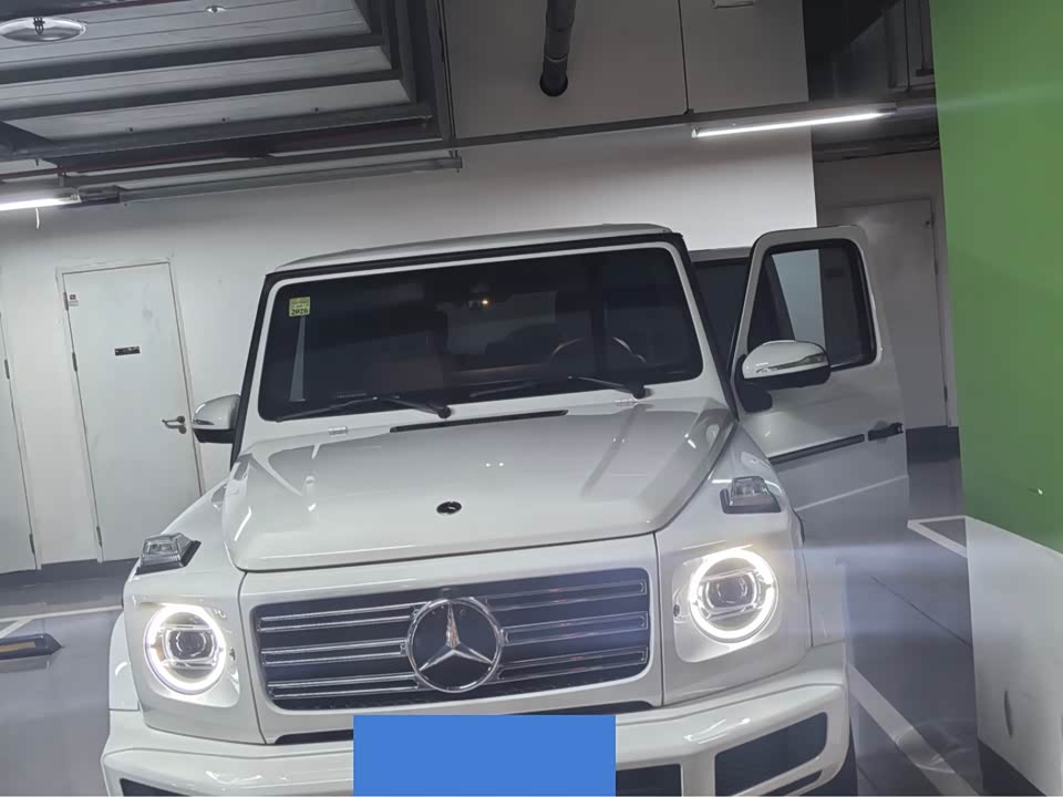 Mercedes-Benz G-class