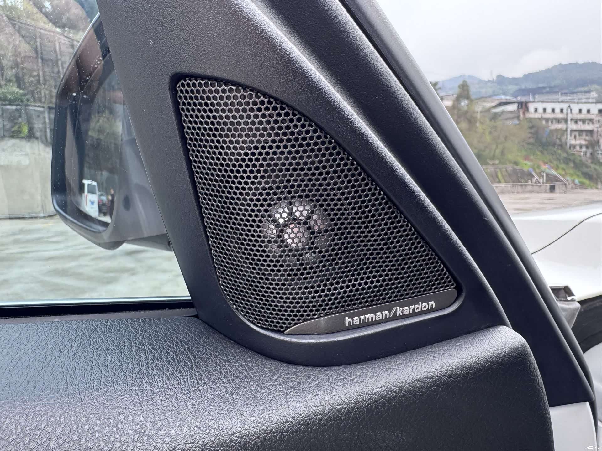 BMW 3 Series, 2018 20