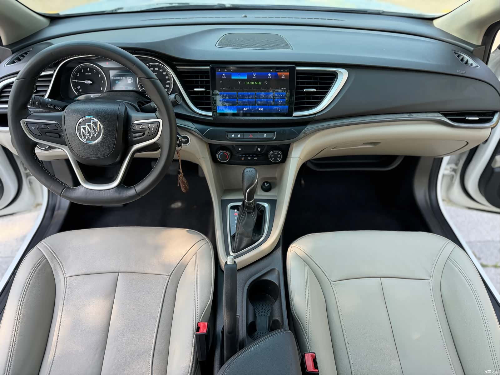 Buick V, 2018 все фото