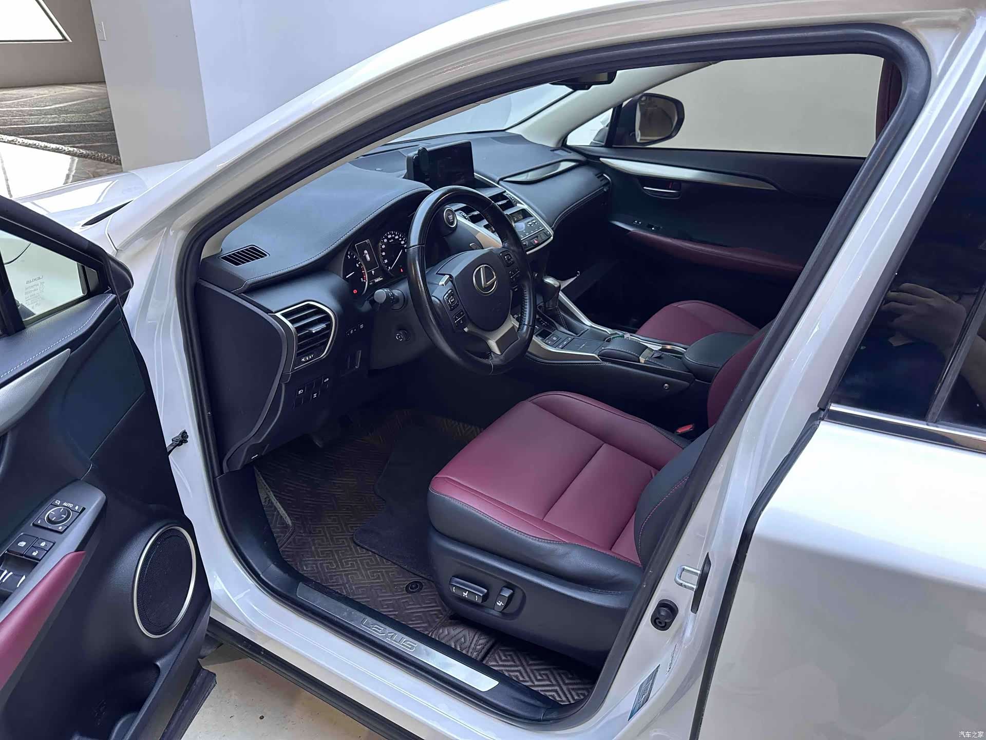 Lexus NX, 2020 9