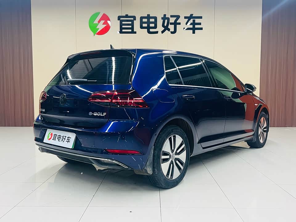 Volkswagen Golf*pure electricity Volkswagen Golf*pure electricity
