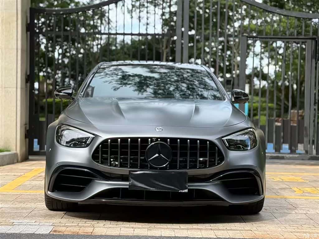 Mercedes-Benz E-Class, 2021 3