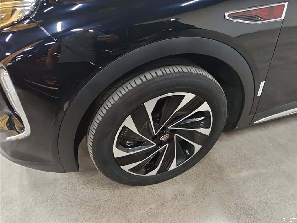Hongqi HS7, 2024 23