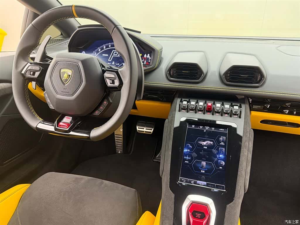Lamborghini Huracán, 2024 11