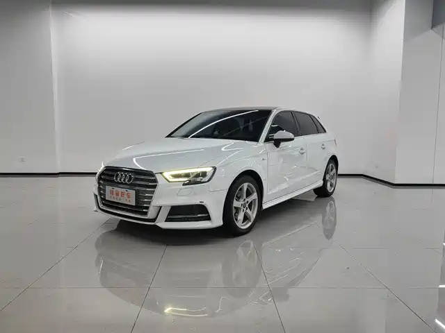 Audi A3 2020 — купить из Китая под заказ