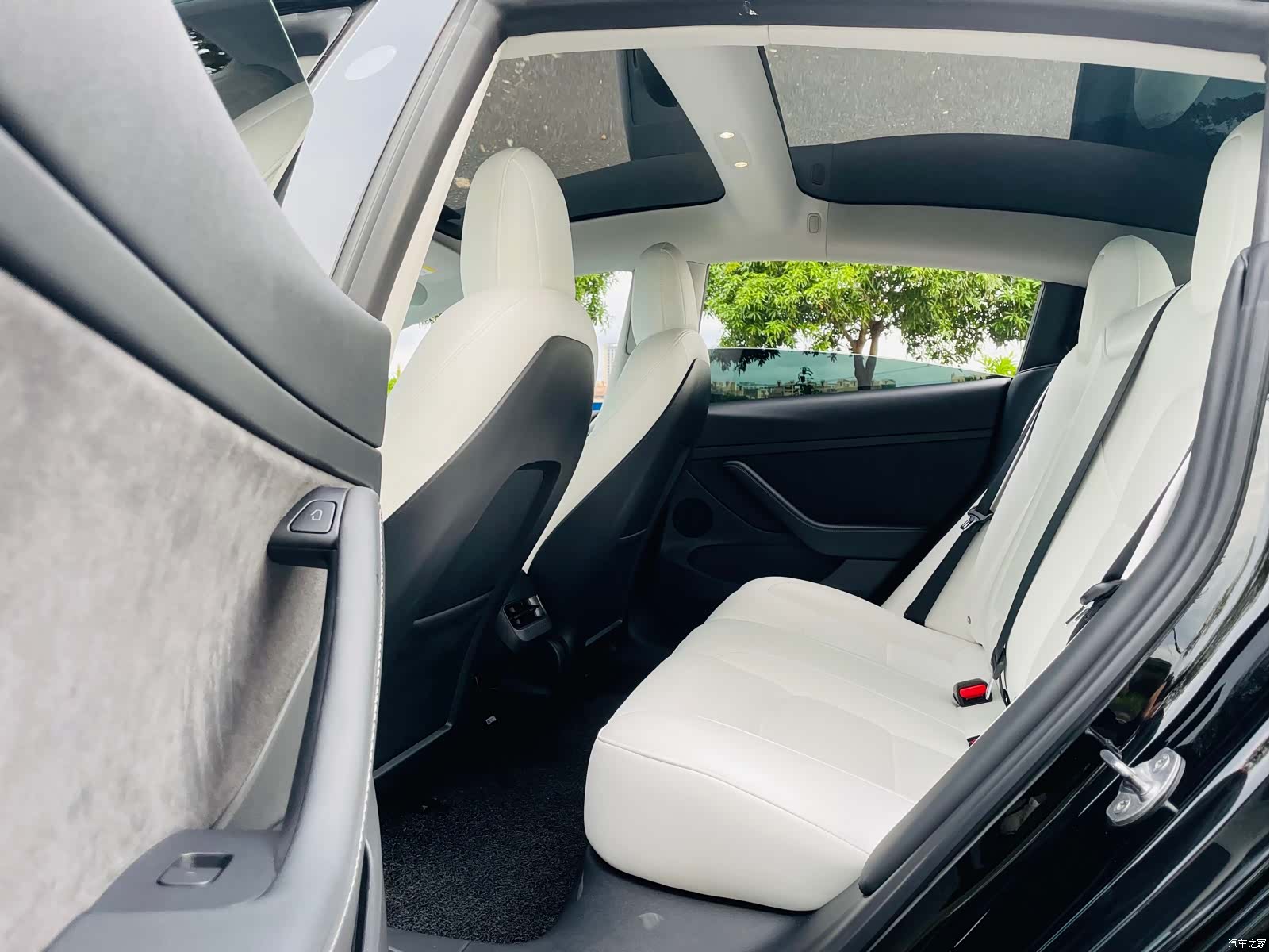 Tesla Model 3, 2021 18