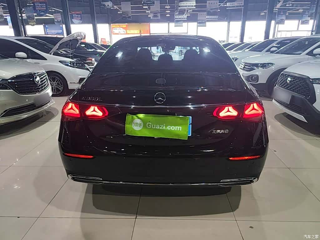 Mercedes-Benz E-Class, 2024 6